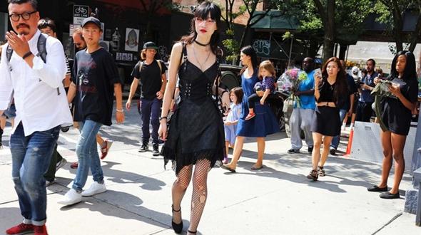 Park Shin Hye váy vóc điệu đà, Jessica Jung kín cổng cao tường tham dự NYFW-15