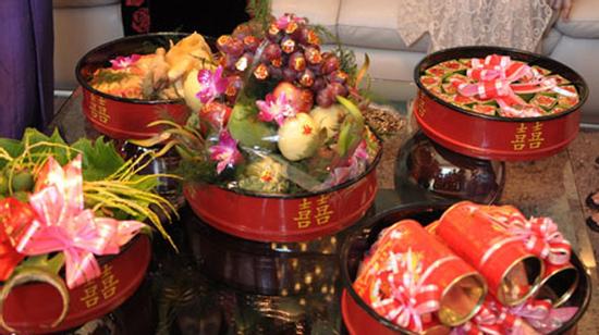 Giận tím mặt vì lễ ăn hỏi toàn vàng giả của nhà trai