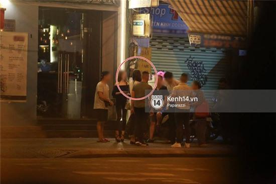 Bắt gặp Kỳ Duyên tụ tập ăn uống cùng bạn bè lúc nửa đêm - Ảnh 4.