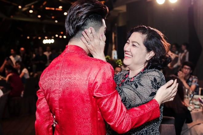 Noo Phuoc Thinh: 'Toi mai mai la dua em trai cua Thuy Tien' hinh anh 2