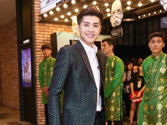Noo Phước Thịnh từ chối hát nhép trong buổi ra mắt phim mới