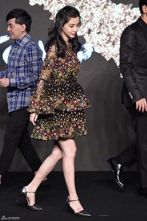 lam tam nhu, angela baby: hai ba bau dang sanh dieu nhat hoa ngu - 3