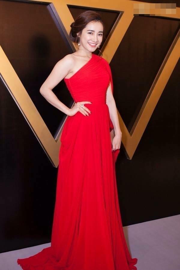 Một năm qua, Nhã Phương đã vì Trường Giang mà thay đổi như thế này?