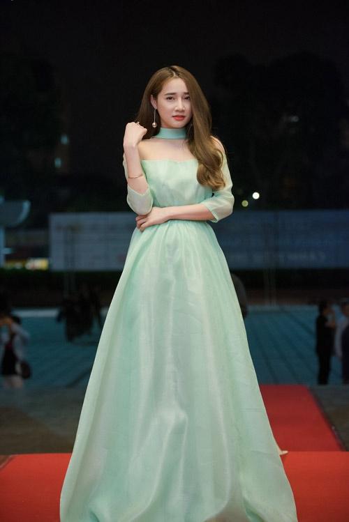 Một năm qua, Nhã Phương đã vì Trường Giang mà thay đổi như thế này?