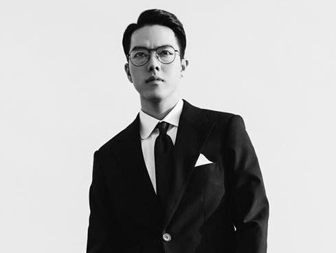 Hotboy Minh Châu tung clip cover 