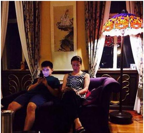 mc chuyển giới nổi tiếng  1