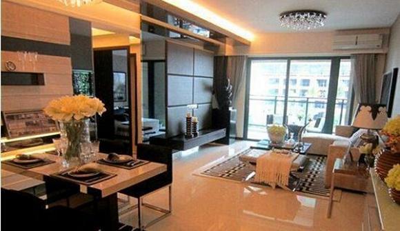 mc chuyển giới nổi tiếng 2