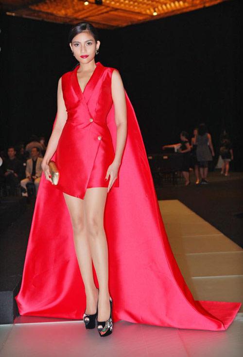 van hugo, huong tram, van mai huong bi "nuot dang" the tham - 4