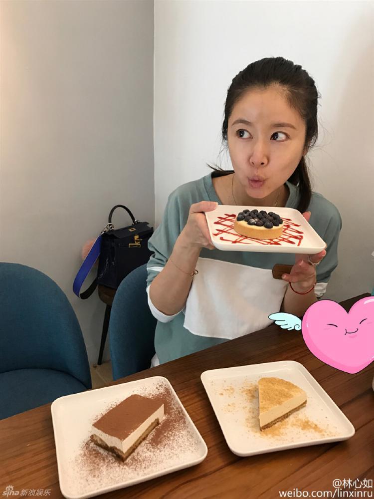 Bà bầu buồn nhất Cbiz Lâm Tâm Như đã sinh hạ tiểu công chúa-4