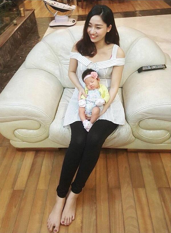 Những nàng hậu Việt sớm theo chồng đại gia mà bỏ cuộc chơi-5