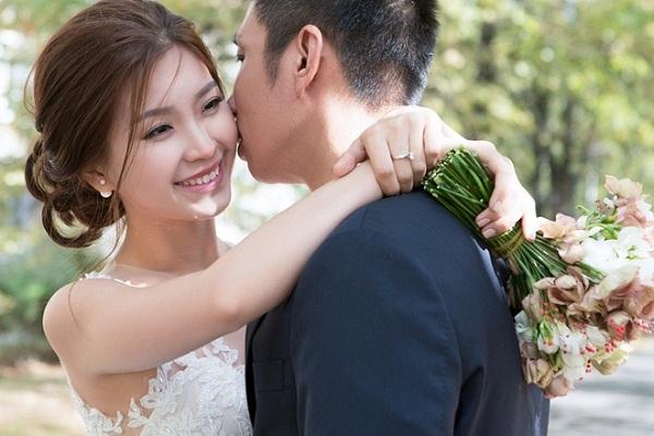 Những nàng hậu Việt sớm theo chồng đại gia mà bỏ cuộc chơi-6