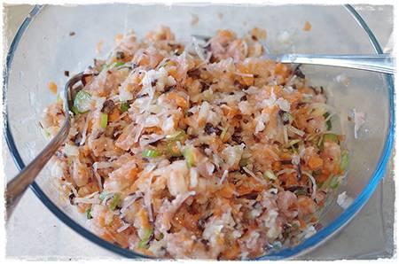 mach ban cach lam nem ran gion rum, thom ngon khong bi chay hinh anh 2