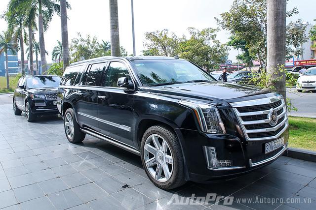 Hàng độc Rolls-Royce Phantom Lửa Thiêng tái xuất tại lễ ăn hỏi Hoa hậu Thu Ngân - Ảnh 7.