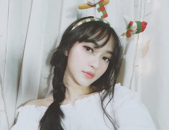 Đã xinh đẹp, lại còn vừa là bác sĩ, MC, người mẫu ảnh - kiếm đâu ra cô gái hoàn hảo vậy đây? - Ảnh 1.