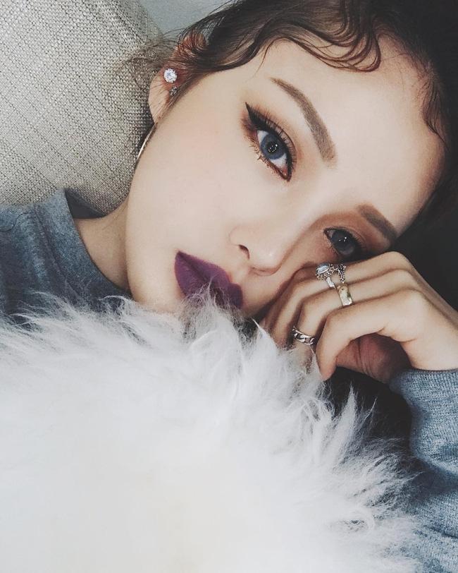 Đánh son màu tối chẳng còn đáng sợ nữa nếu bạn biết loạt bí kíp này - Ảnh 10.