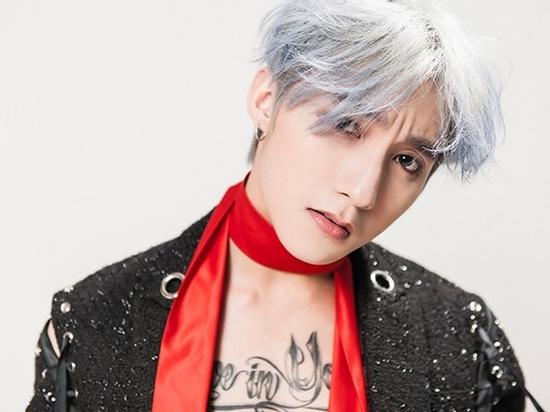 Sơn Tùng M-TP trở thành ca sĩ đầu tiên của Việt Nam sở hữu nút vàng youtube