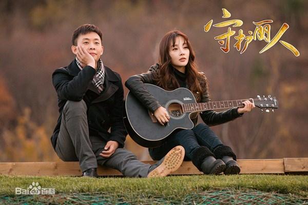 Nhan sắc xập xệ vì thẩm mỹ, Lý Tiểu Lộ vẫn gây sốt-7