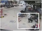 Video: Người đàn ông xấu số đi xe máy, bị trâu húc văng xuống đất bất tỉnh