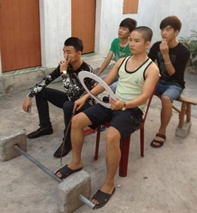 cam nin voi gioi tre "lay loi" tren mang xa hoi hinh anh 11