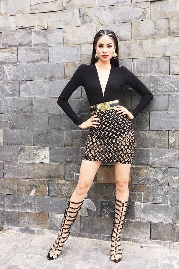 thanh hang, pham huong, ngoc trinh nhung "chien binh" sexy nhat vbiz - 4