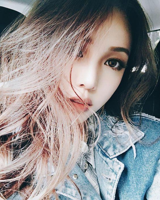 Đâu cứ son nude là phải tiệp màu da, còn có sắc độ của nude giúp bờ môi tươi tắn đến không ngờ - Ảnh 3.