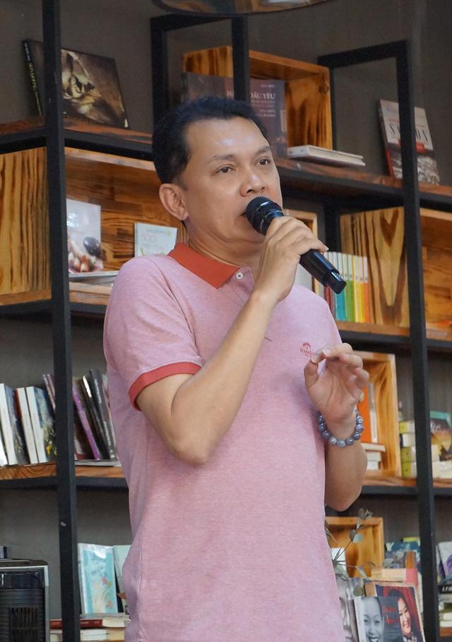 Dưỡng bệnh cũng không yên, Hoài Linh bực mình phải nói khi Hữu Châu bị quy chụp, chia rẽ-2