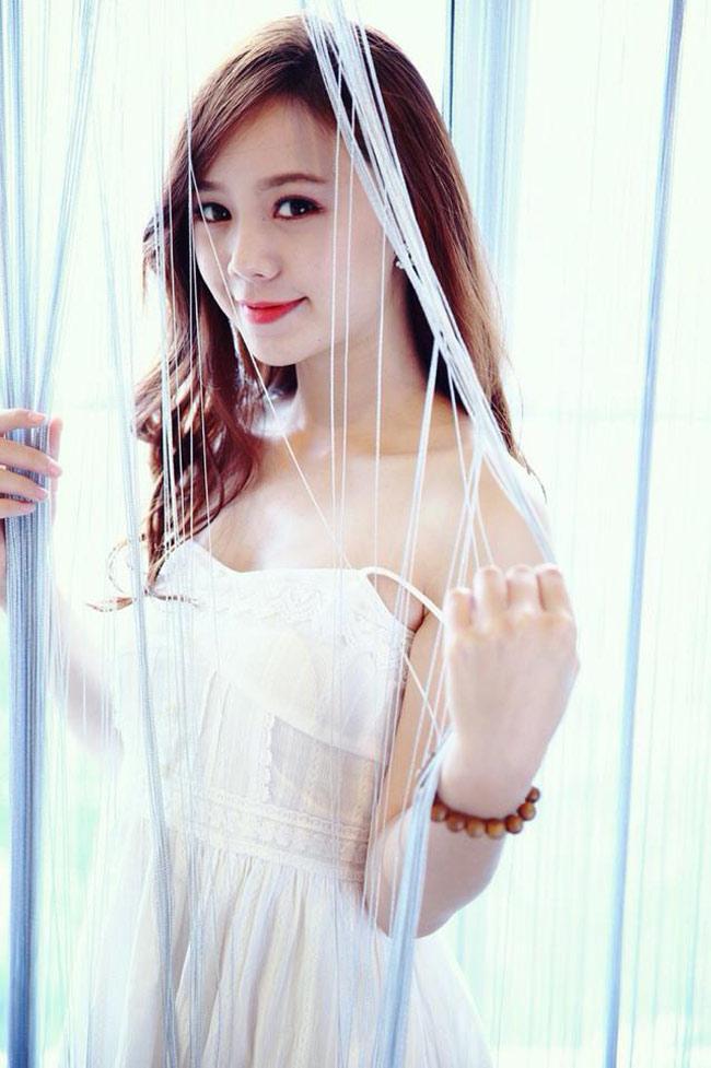 Trà My (sinh viên năm cuối trường Học viện Báo chí - Tuyên truyền) cũng là diễn viên quan trọng của series hài này.