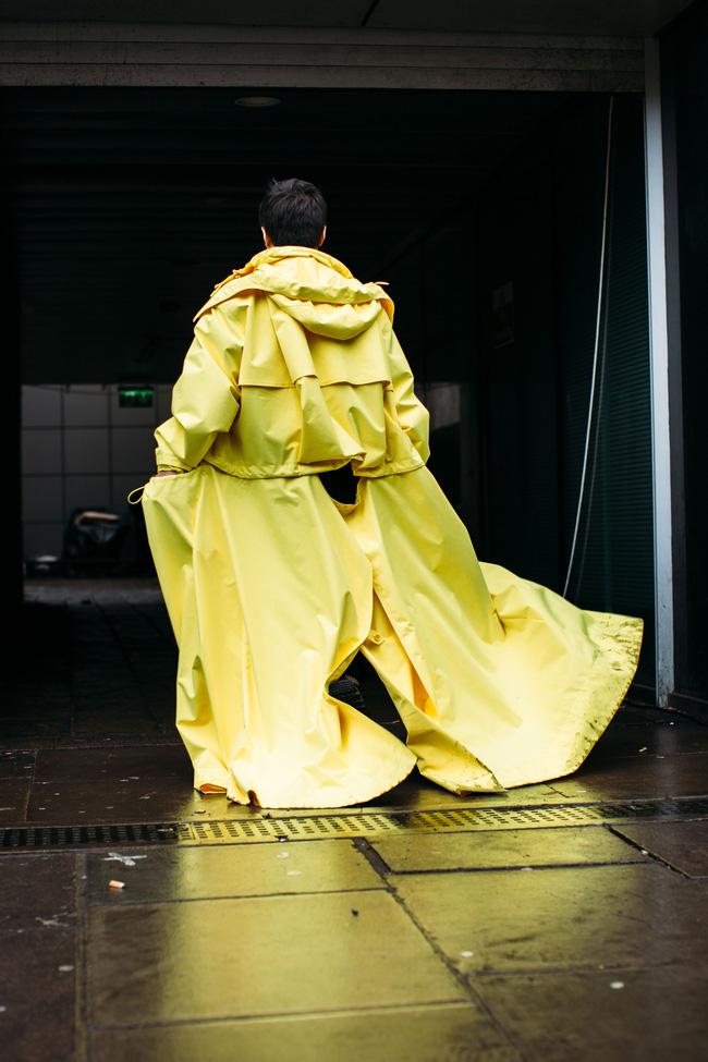 Tuần lễ thời trang nam: Nơi street style trở thành cái cớ để phái mạnh chặt chém nhau hết mình - Ảnh 11.