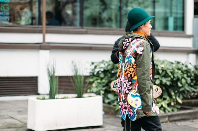 Tuần lễ thời trang nam: Nơi street style trở thành cái cớ để phái mạnh chặt chém nhau hết mình - Ảnh 2.