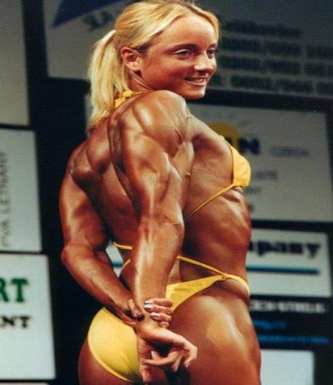 xem hinh chi em, dan ong phat... "them" hinh anh 11