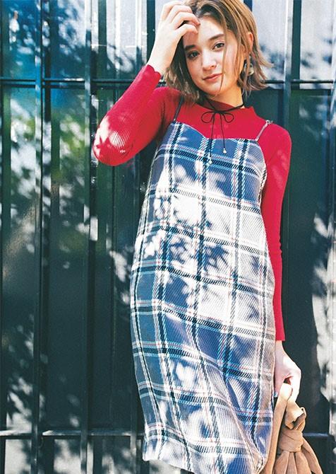 Da phong cach voi chi mot kieu vay hinh anh 2