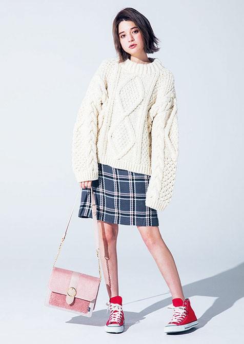 Da phong cach voi chi mot kieu vay hinh anh 4