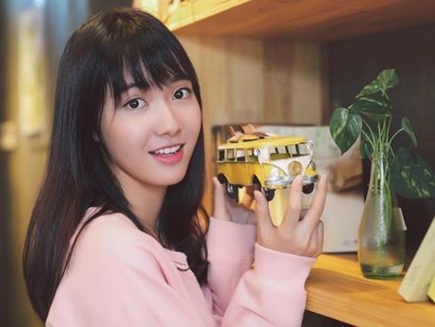 Những cô nàng nổi tiếng trên mạng nhờ các bản cover