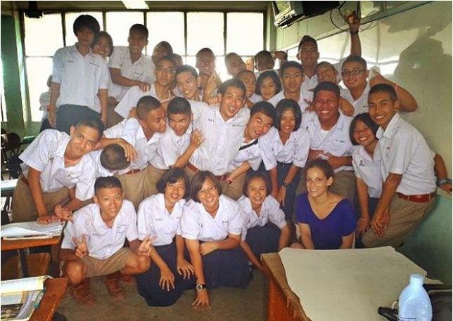 Ragusa cho biết: “Tôi không giàu, nhưng muốn ở lại lâu hơn vài tuần hay vài tháng. Tôi quyết định dạy tiếng Anh để có thể kiếm tiền khi sống ở nước ngoài và đi du lịch”.