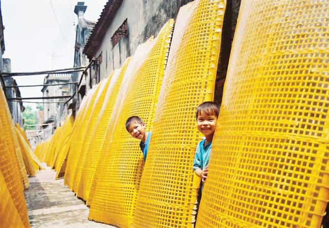 6 làng nghề chỉ nghe tên là thấy Tết đến đến ngưỡng cửa - Ảnh 12.