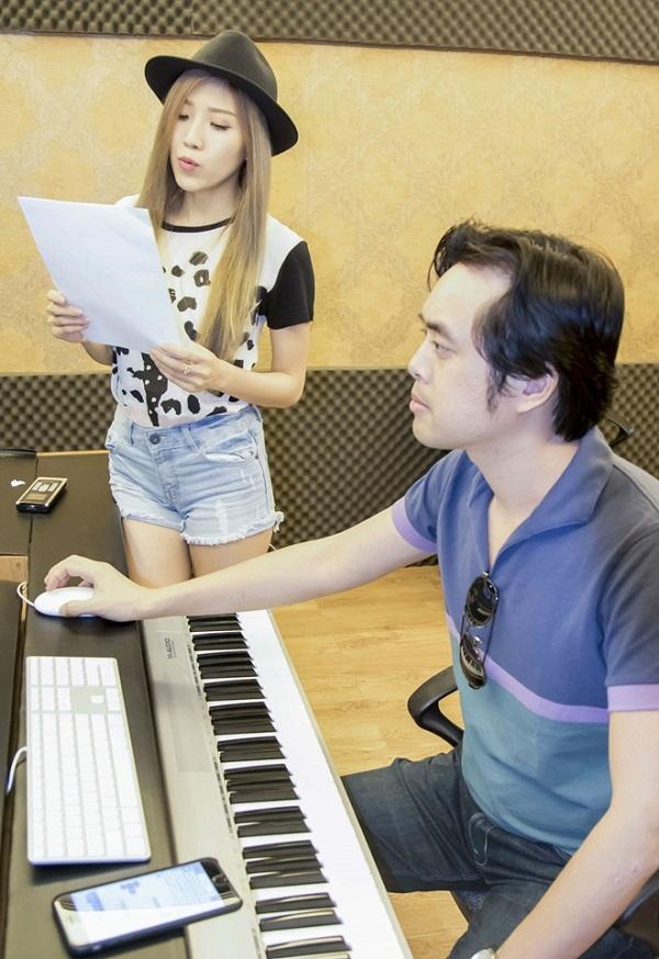 Trang Pháp viết status úp mở đã chia tay Dương Khắc Linh-4