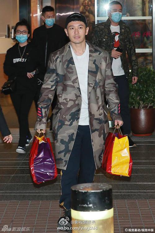 huynh-hieu-minh-met-pho-phac-sau-mot-ngay-trong-vo-de-1