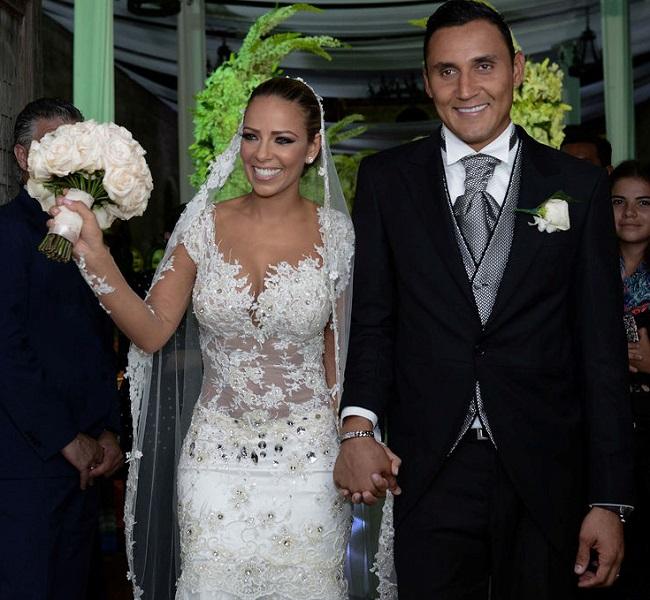 Thủ thành Keylor Navas tổ chức đám cưới hoành tráng với người đẹp Andrea Salas lần 2 vào tháng 6.2015. Họ đã kết hôn năm 2009. Lễ cưới của 2 người có sự góp mặt của nhiều danh thủ nổi tiếng thế giới như C. Ronaldo, James Rodriguez, Chicharito Mexican hay Marcelo.