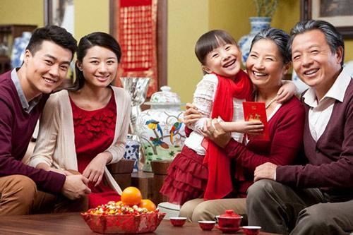 moi nam an tet o mot nha, nhe cac ong chong! - 2