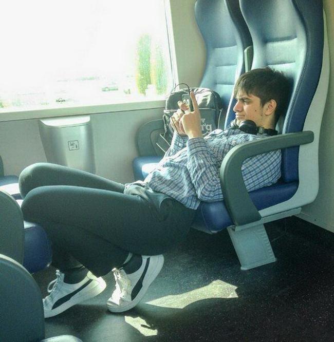 phat hoang voi hinh anh "ky quac" cua cac quy ong hinh anh 12