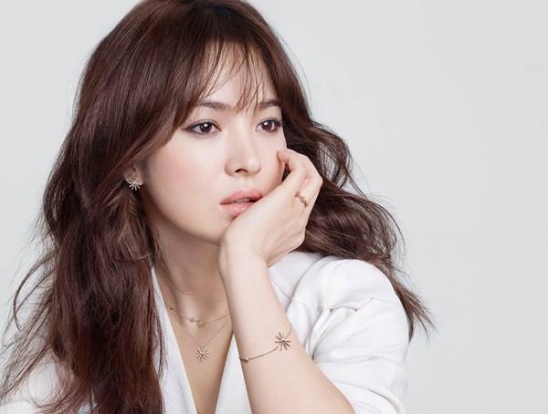 1. Song Hye Kyo: Song Hye Kyo không chỉ xinh đẹp mà còn diễn tốt.