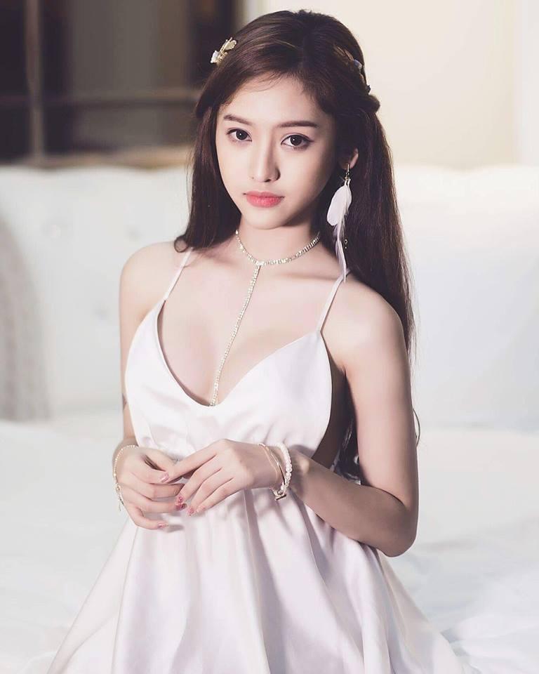 sau clip hau truong chup anh sexy, thuy vi