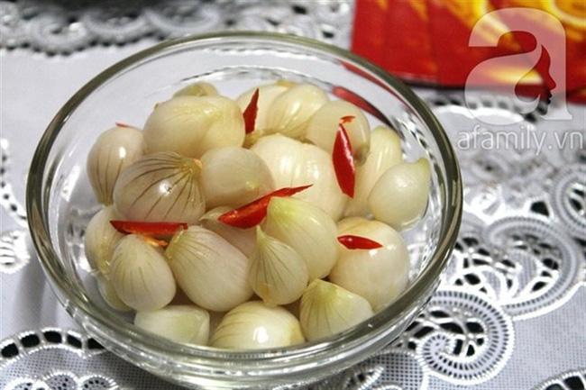 Dù nhiều của ngon vật lạ đến mấy, mâm cỗ Tết miền Bắc cũng chẳng trọn vẹn nếu thiếu 6 món ăn này - Ảnh 9.