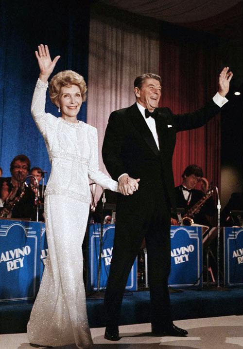 xiem-y-cac-de-nhat-phu-nhan-my-o-15-le-nham-chuc-tong-thong-7