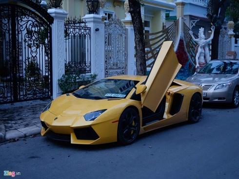 Minh Nhựa và Cường Đô La chạy xe đi Vũng Tàu