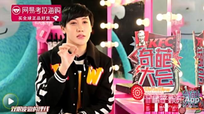 Thì ra đây là lý do khiến anh chàng mặt rắn tự hào vì vẻ đẹp tự nhiên không chỉnh sửa của mình - Ảnh 9.