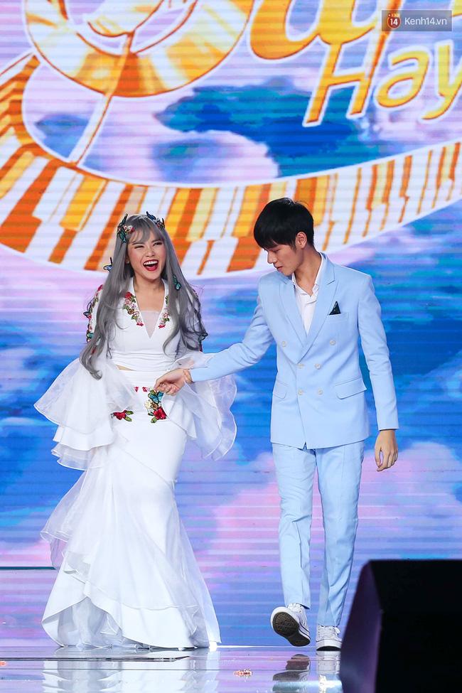 HLV Lê Minh Sơn: Sing My Song đã kết thúc từ khi Ông bà anh xuất hiện - Ảnh 7.