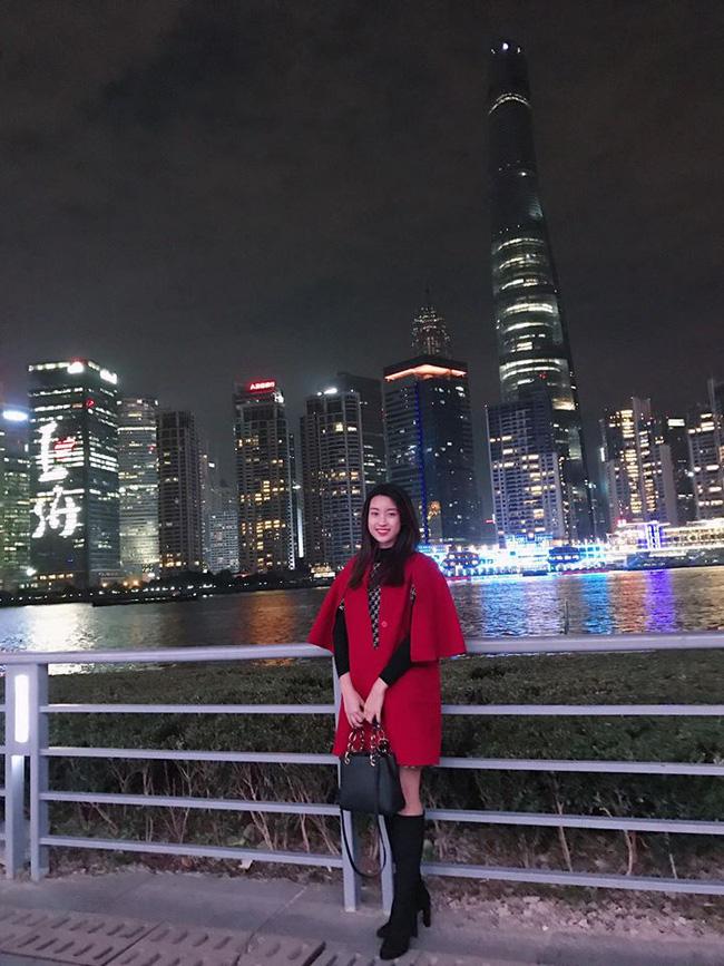 Đăng quang hơn 1 năm, cả gia tài hàng hiệu của Hoa hậu Mỹ Linh vẫn chỉ vỏn vẻn... 2 chiếc túi - Ảnh 3.