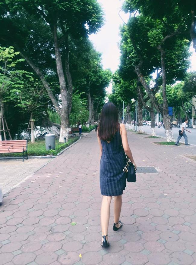 Đăng quang hơn 1 năm, cả gia tài hàng hiệu của Hoa hậu Mỹ Linh vẫn chỉ vỏn vẻn... 2 chiếc túi - Ảnh 4.