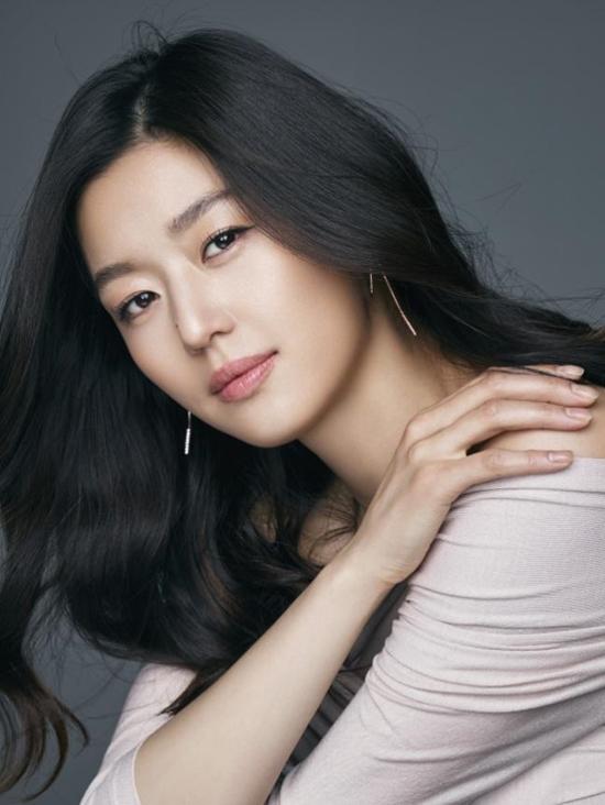 3. Jun Ji Hyun: Nữ diễn viên Hàn Quốc là một trong những người đẹp đắt show quảng cáo nhất hiện nay.